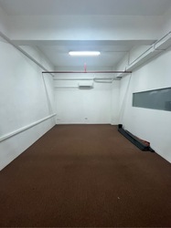 Tong Lee Building (D13), Factory #634603561